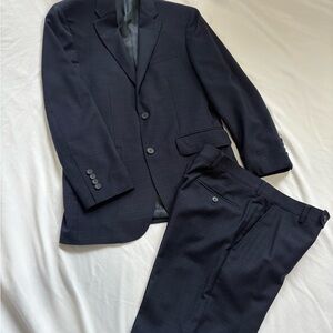 Kenneth Cole Men's Dark Navy Textured Two-Piece Suit